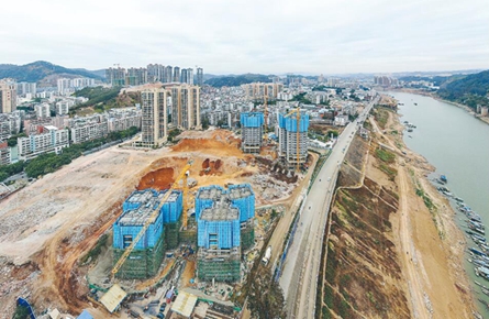 改造富民片區 配套建設學校