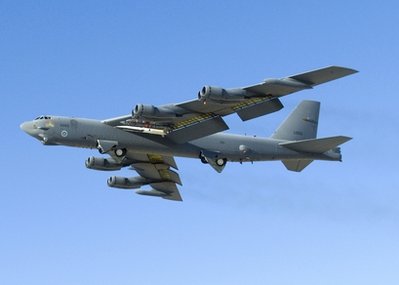 B-52機翼下的X-51A試驗機